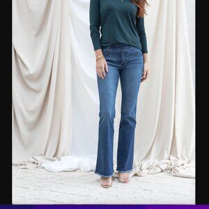 Mac and Me Bitty Boot Glider with Fray Hem - Size 8